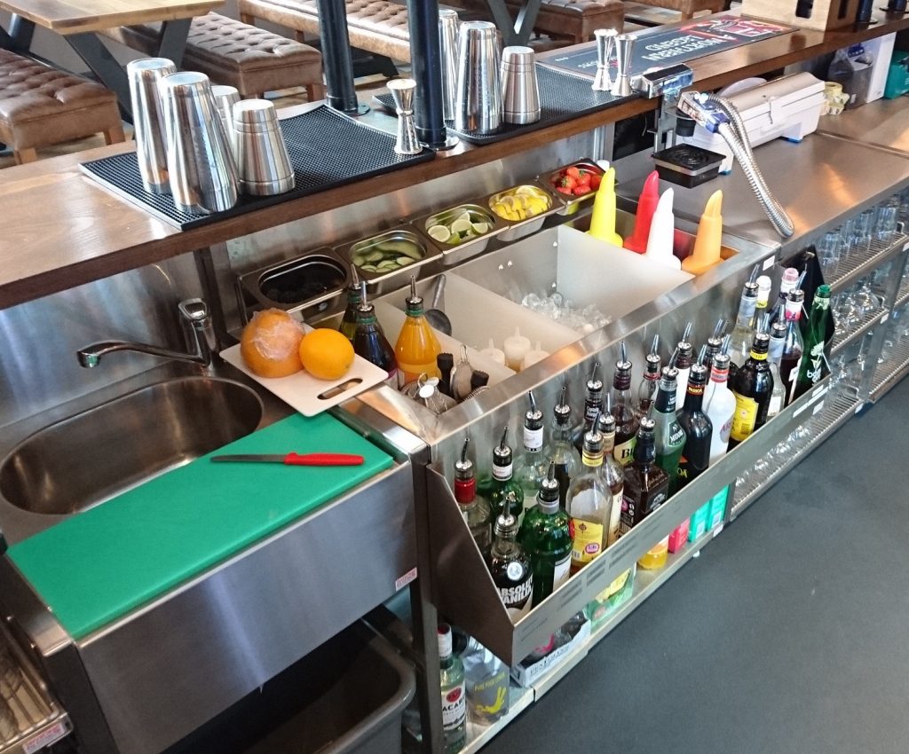 Does Your Bar Need a Speed Rail? Servaclean Bar Systems